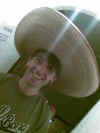 Andres hat.jpg (21749 bytes)